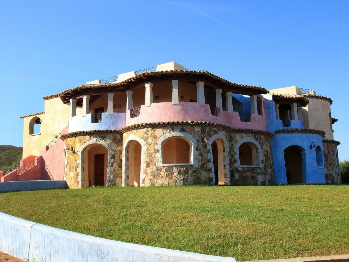 Hotel Locazione Turistica Il Borgo Di Puntas Marana.1 Marinella  Exterior foto