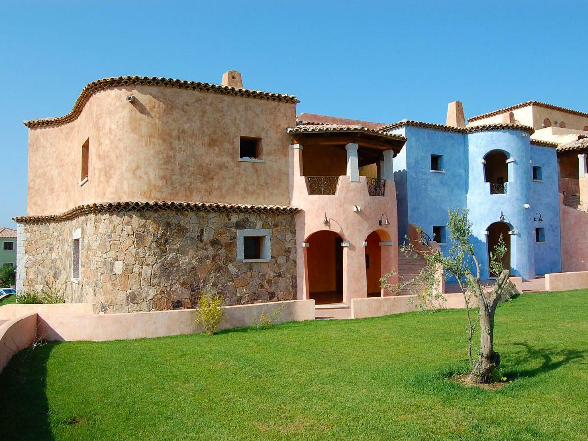 Hotel Locazione Turistica Il Borgo Di Puntas Marana.1 Marinella  Exterior foto